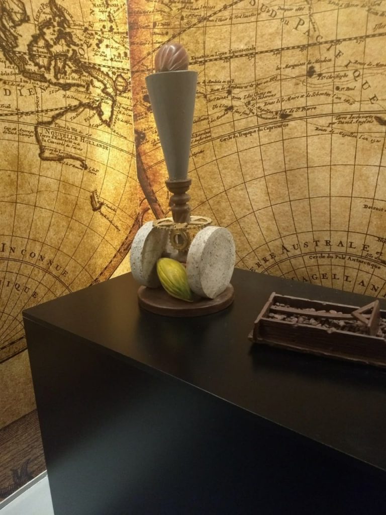 escultura de chocolate gramado