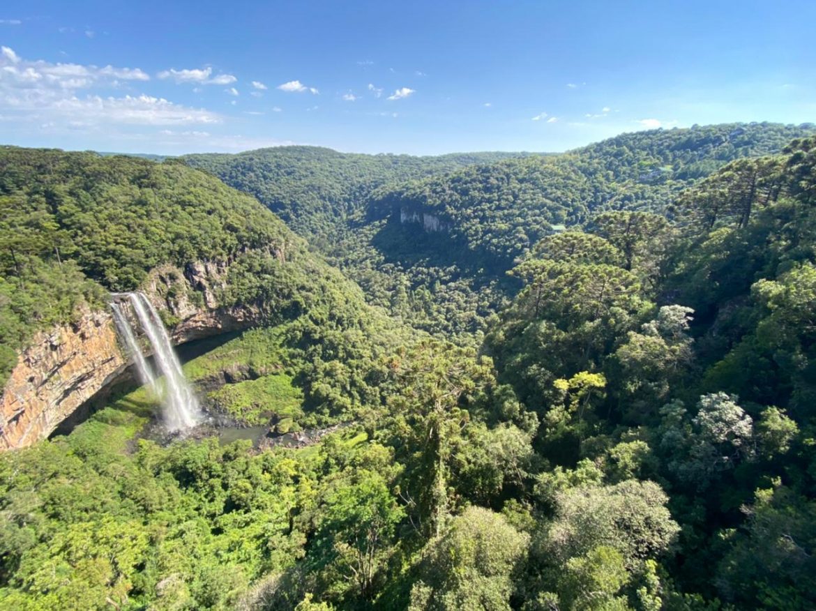 Cachoeira na cidade de Canela na Serra Gaúcha
